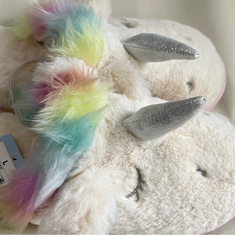 Off-White Plush Unicorn Slippers with Pastel Rainbow Mane and Silver Horns